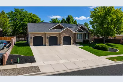 407 E 950 N, Richfield, UT 84701 - Photo 2