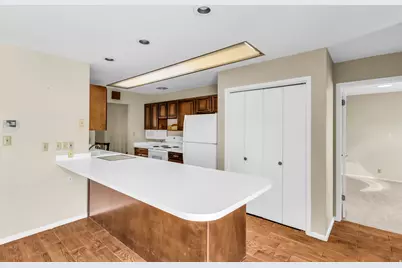 1579 E 5975 S, Salt Lake City, UT 84121 - Photo 12