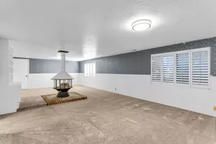 1579 E 5975 S, Salt Lake City, UT 84121 - Photo 24