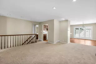1579 E 5975 S, Salt Lake City, UT 84121 - Photo 6