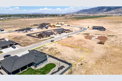 3793 W 925 St N #13, Cedar City, UT 84721 - Photo 8