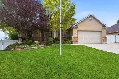 5668 W Tuscan Rose Cir S, Herriman, UT 84096 - Photo 2