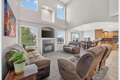 5668 W Tuscan Rose Cir S, Herriman, UT 84096 - Photo 14