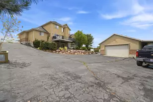 5668 W Tuscan Rose Cir S, Herriman, UT 84096 - Photo 44