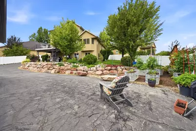 5668 W Tuscan Rose Cir S, Herriman, UT 84096 - Photo 42