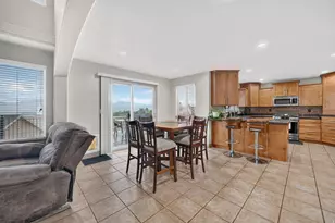 5668 W Tuscan Rose Cir S, Herriman, UT 84096 - Photo 16