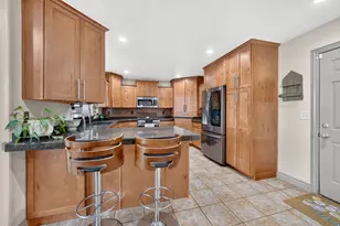 5668 W Tuscan Rose Cir S, Herriman, UT 84096 - Photo 18