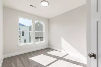 1052 S 2740 E, Spanish Fork, UT 84660 - Photo 18
