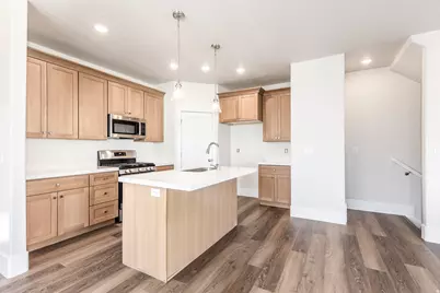 1052 S 2740 E, Spanish Fork, UT 84660 - Photo 10