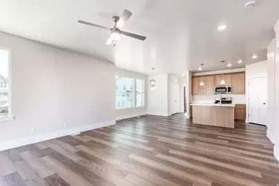 1052 S 2740 E, Spanish Fork, UT 84660 - Photo 6