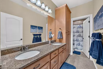 1043 E Mach Schnell Dr, Sandy, UT 84094 - Photo 38