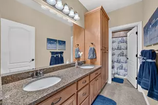 1043 E Mach Schnell Dr, Sandy, UT 84094 - Photo 38