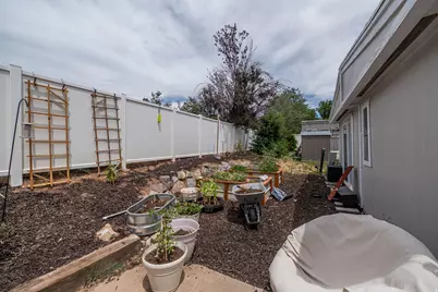2600 N Hill Field Rd #5, Layton, UT 84041 - Photo 22