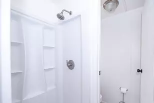 2600 N Hill Field Rd, Layton, UT 84041 - Photo 18