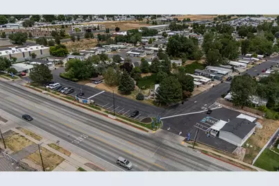 2600 N Hill Field Rd #5, Layton, UT 84041 - Photo 26