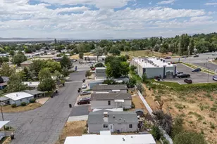 2600 N Hill Field Rd, Layton, UT 84041 - Photo 28