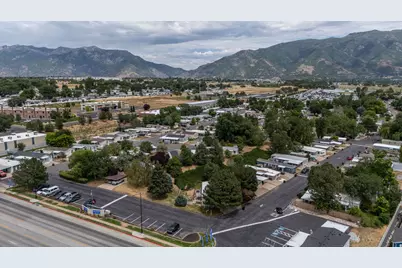 2600 N Hill Field Rd #5, Layton, UT 84041 - Photo 26