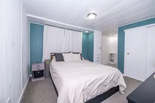 2600 N Hill Field Rd, Layton, UT 84041 - Photo 14