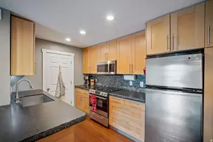 1190 E Waterside Cv S, Midvale, UT 84047 - Photo 2