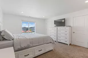 1786 E Eagle View Ln, Eagle Mountain, UT 84005 - Photo 12