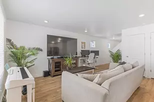 1786 E Eagle View Ln, Eagle Mountain, UT 84005 - Photo 4