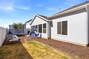 3133 S Edgewater Ln W, Syracuse, UT 84075 - Photo 28