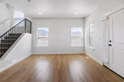 515 W Caroles Way #125, Tooele, UT 84074 - Photo 6