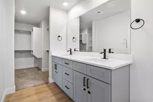 515 W Caroles Wy, Tooele, UT 84074 - Photo 16