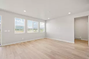896 E Eden St, Eagle Mountain, UT 84005 - Photo 16