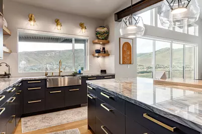 7337 W Summit Crest Cir, Herriman, UT 84096 - Photo 12