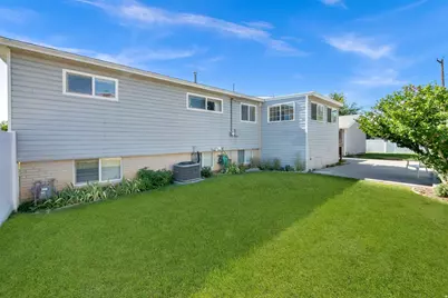 6117 S Glen Oaks St, Murray, UT 84107 - Photo 8