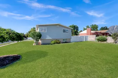 6117 S Glen Oaks St, Murray, UT 84107 - Photo 8