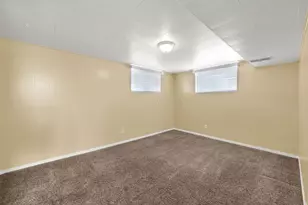 6117 S Glen Oaks St, Murray, UT 84107 - Photo 28