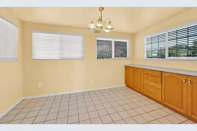 6117 S Glen Oaks St, Murray, UT 84107 - Photo 14