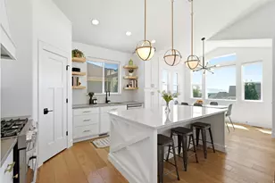 106 S 1800 E, Layton, UT 84040 - Photo 14