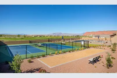 1335 W Shinnecock Cir, Saint George, UT 84770 - Photo 24