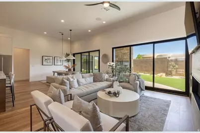 1335 W Shinnecock Cir, Saint George, UT 84770 - Photo 12