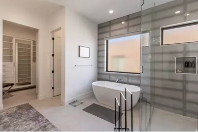 1335 W Shinnecock Cir, Saint George, UT 84770 - Photo 8