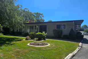 4527 S Tanglewood Dr, Holladay, UT 84117 - Photo 1