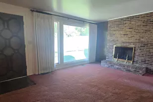 4527 S Tanglewood Dr, Holladay, UT 84117 - Photo 4