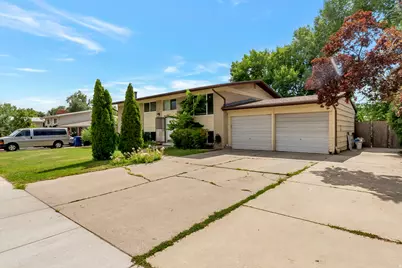 6254 S 1280 E, Murray, UT 84121 - Photo 2