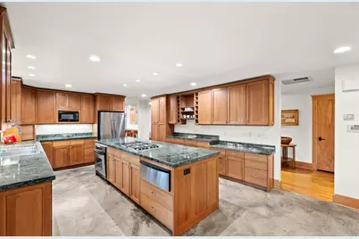 804 N Eastcapitol Blvd, Salt Lake City, UT 84103 - Photo 14