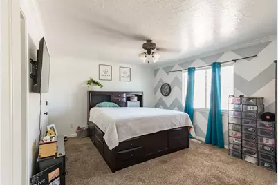927 S 2050 W, Vernal, UT 84078 - Photo 14