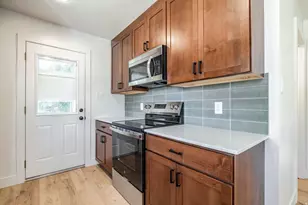 348 E 300 N, Centerville, UT 84014 - Photo 6