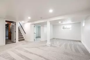 348 E 300 N, Centerville, UT 84014 - Photo 20