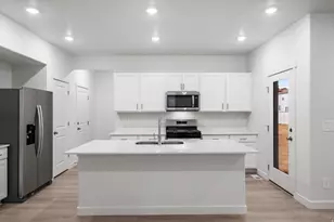 882 E Eden St, Eagle Mountain, UT 84005 - Photo 14