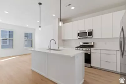 1159 N Downfield Ln #204, North Salt Lake, UT 84054 - Photo 2