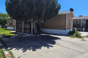 4375 Weber River Dr, Riverdale, UT 84405 - Photo 2