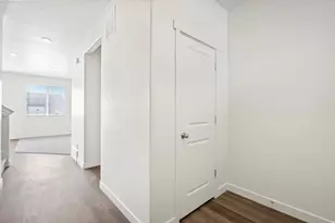 888 E Eden St, Eagle Mountain, UT 84005 - Photo 6