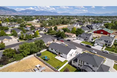 1002 W 1425 N, Lehi, UT 84043 - Photo 48